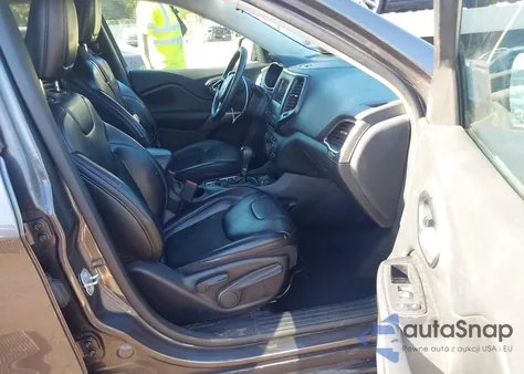 2020 Jeep Cherokee Latitude Plus Fwd from USA, damaged, VIN 1C4PJLLB5LD653091